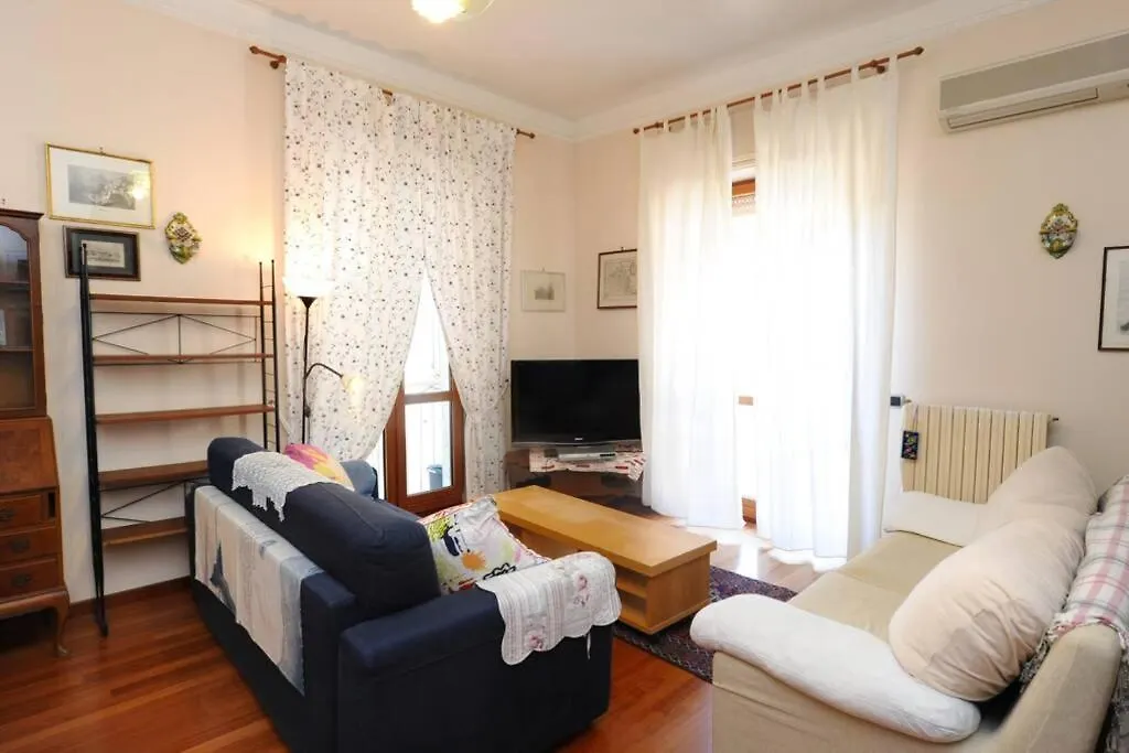 Charming Apartment In The Centre Of アマルフィ イタリア