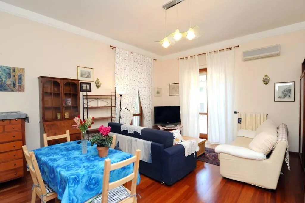 Charming Apartment In The Centre Of アマルフィ